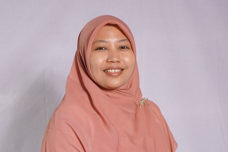 Eka Ayu Pradiska Putri, M.Pd.I.